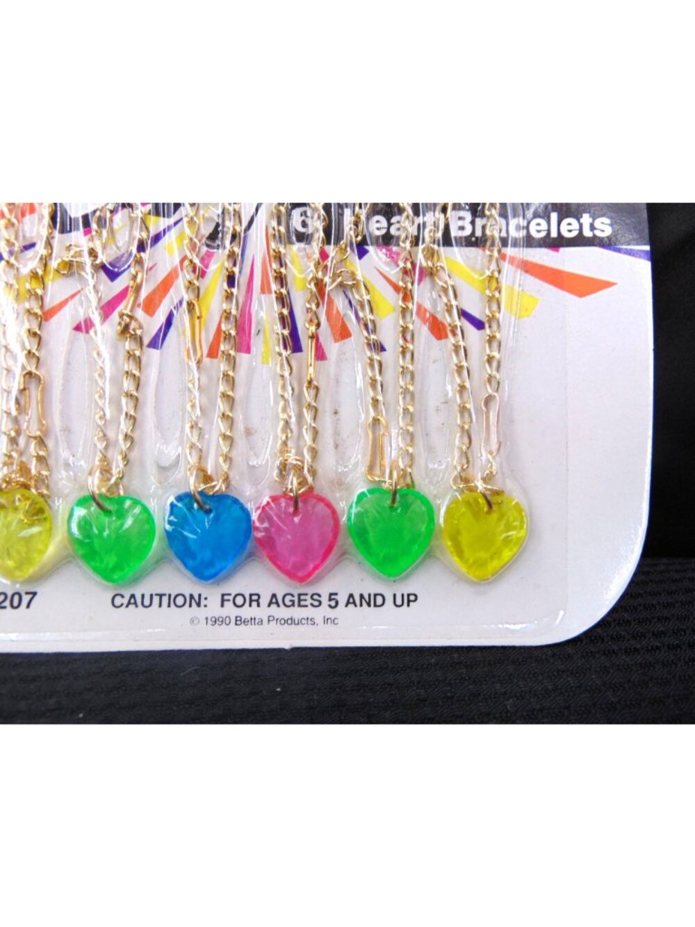 Vintage 90s Betta Party Favors Gold Tone Heart Bracelets Lot 2 Cards Pink Blue - Picture 2 of 6